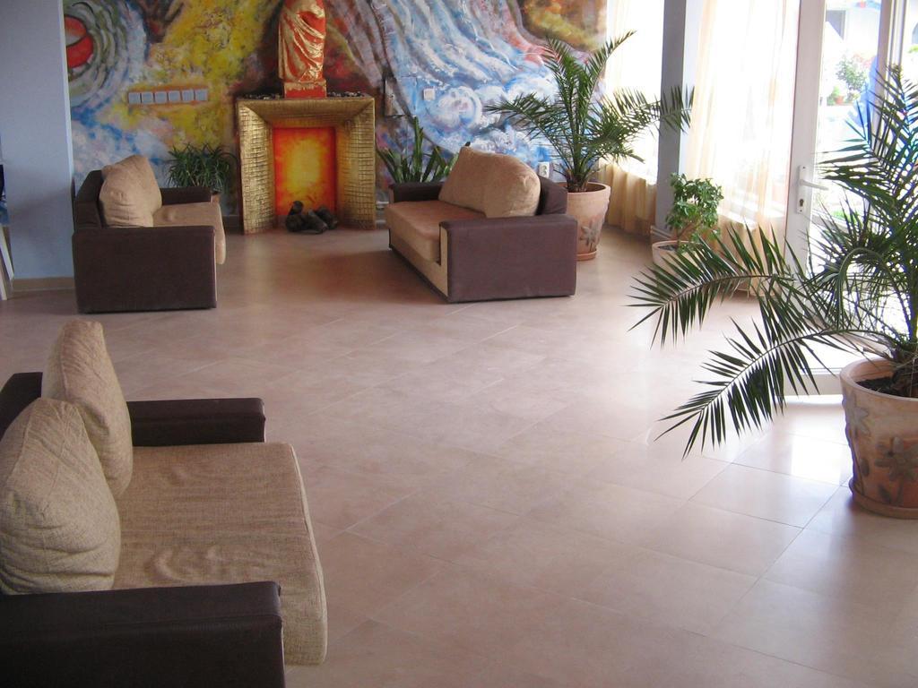 Hotel Laguna ヴァマ・ヴェケ エクステリア 写真